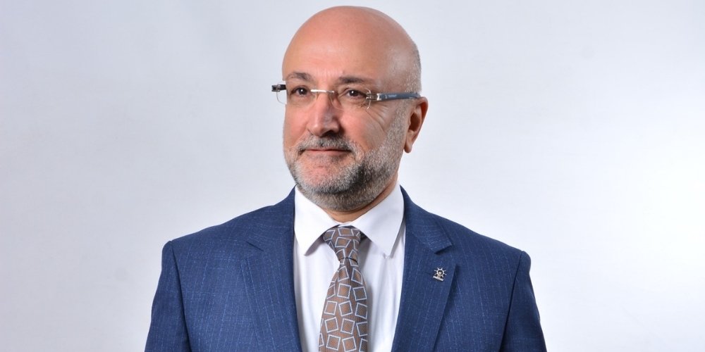 Başkan Şahin’den 27 Nisan E-Muhtırası Mesajı