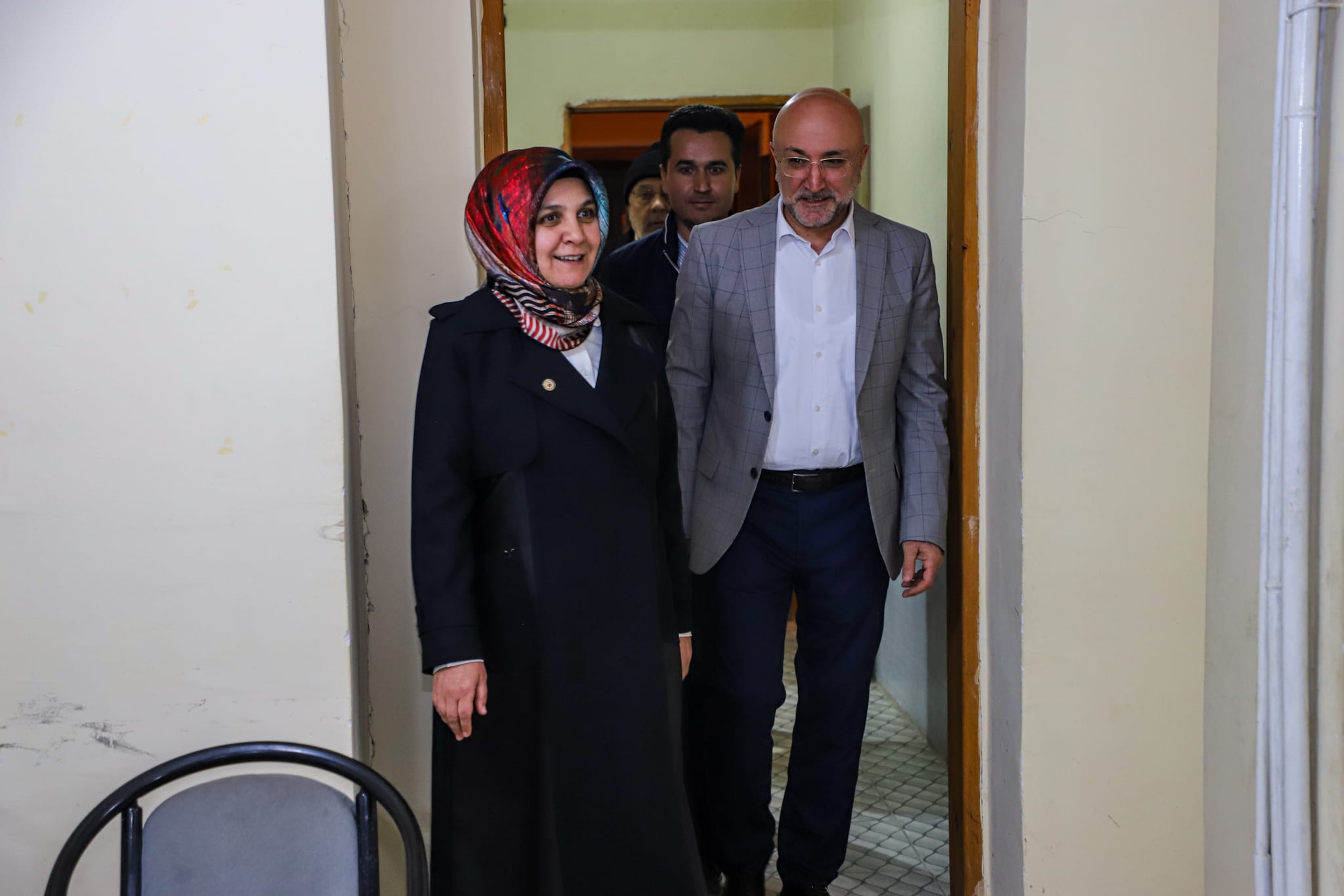 Başkan Şahin Millet için milletimizin kapısını aşındırıyoruz