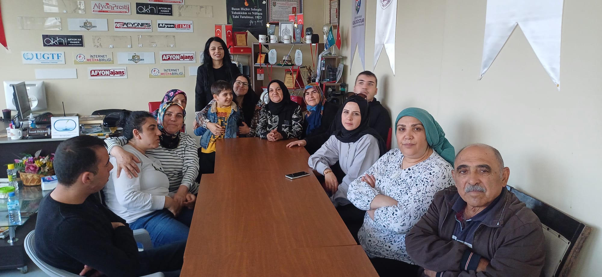 Bayazay Gönül Dostlarını ziyaret etti