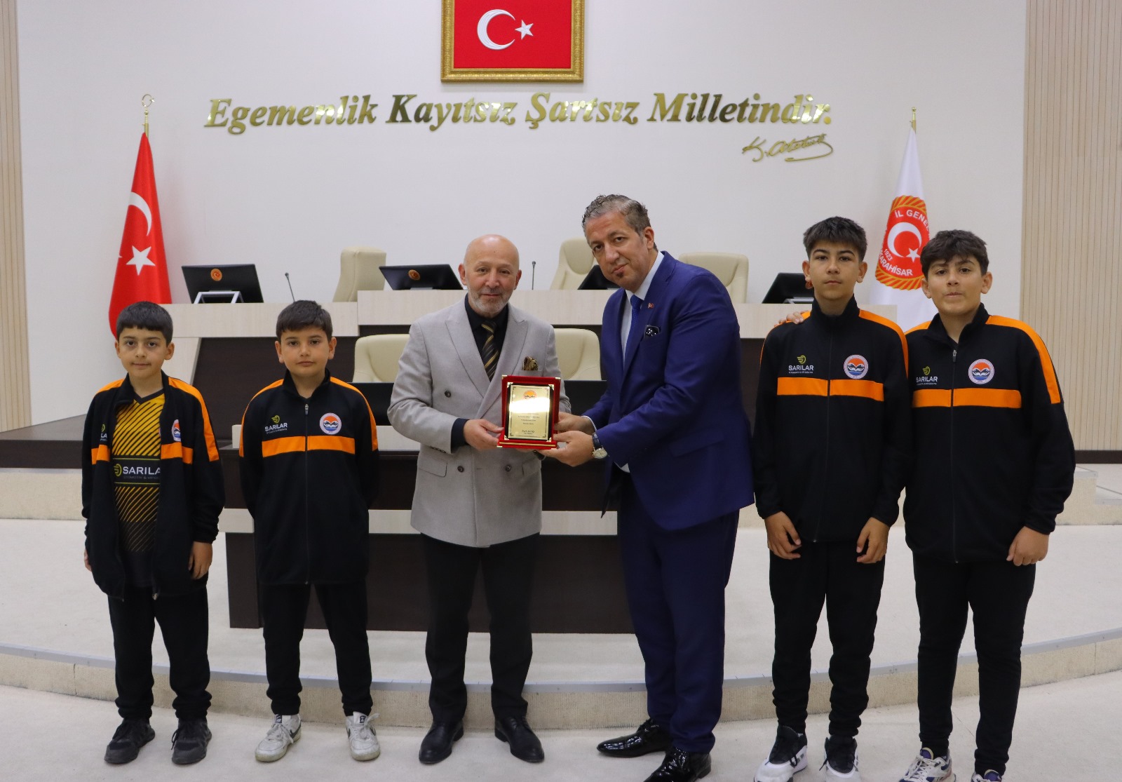 Müdür Altaş başarılı sporcularla İGMyi ziyaret etti