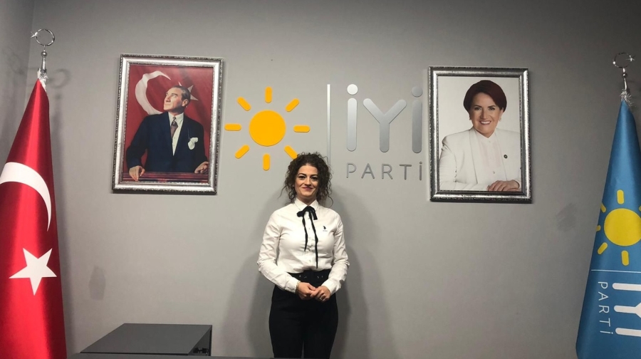 Elif Kasap Öztürk merkez ilçe kadın kollarına atandı