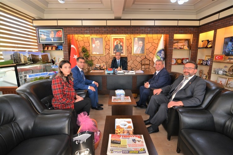 Isparta Muhtarlar Derneğinden Başkan Çöl’e Ziyaret
