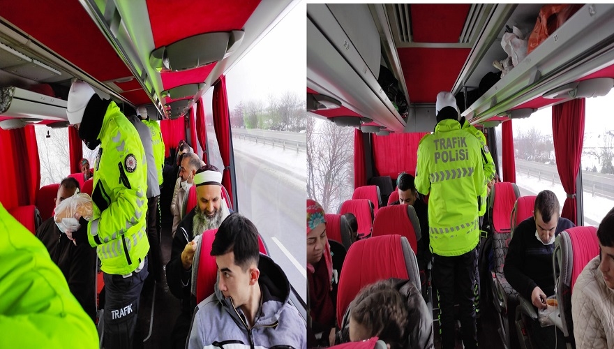 Yolda arıza yapan otobüsün yolcularına ekiplerden ikram