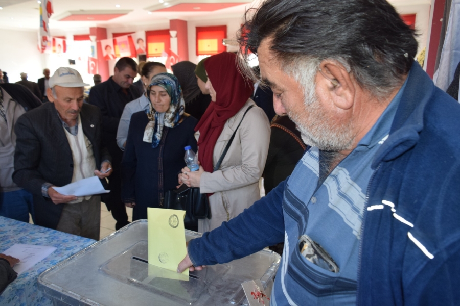 İYİ Parti Kongrelere Başladı