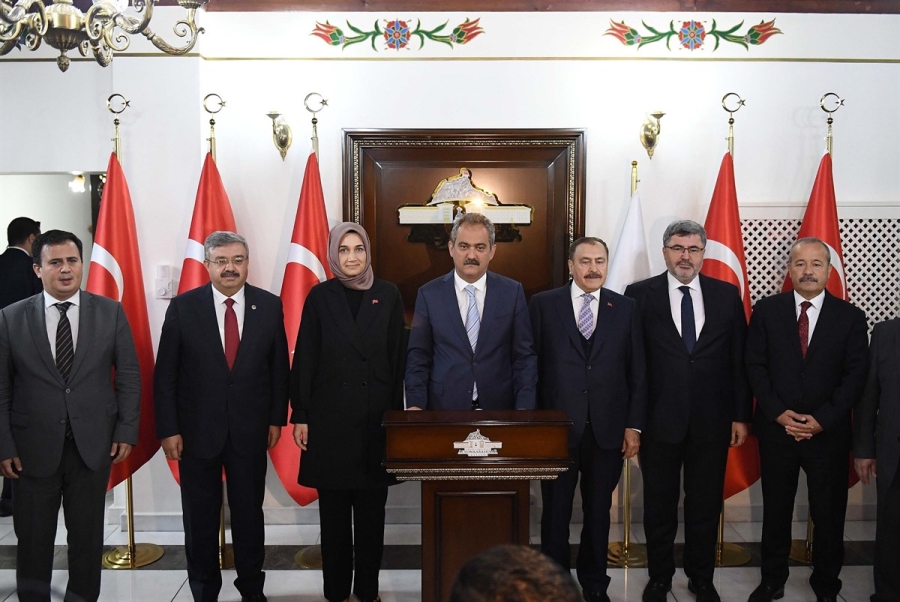 Milli Eğitim Bakanı Mahmut Özer Afyonkarahisar’da