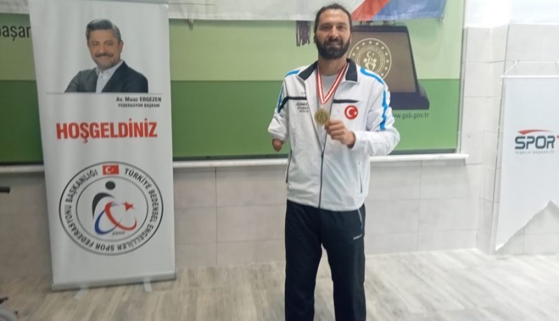 Azmi engelinin önüne geçti başardı