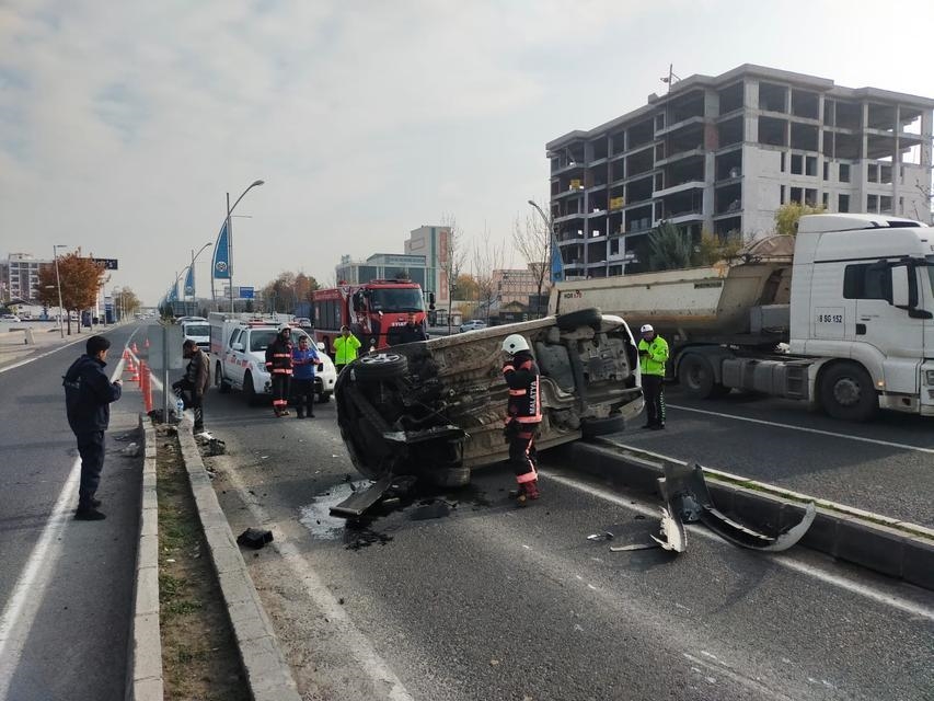 Trafik kazası iki yaralı