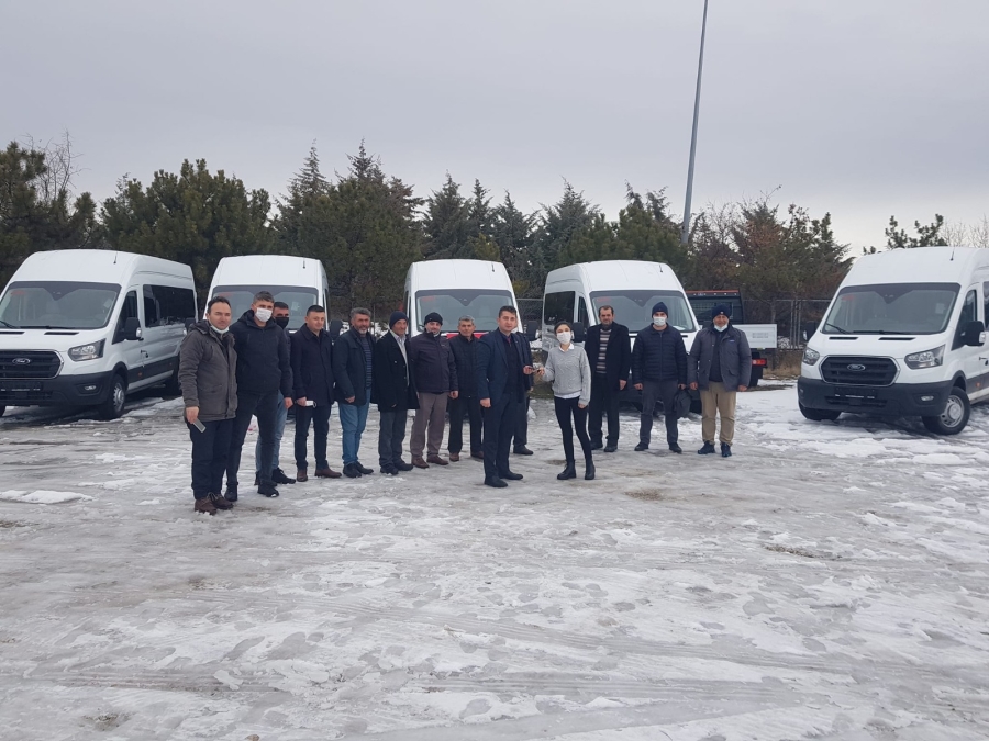 Başkan Işıklı beldeye 5 adet Araç  kazandırdı