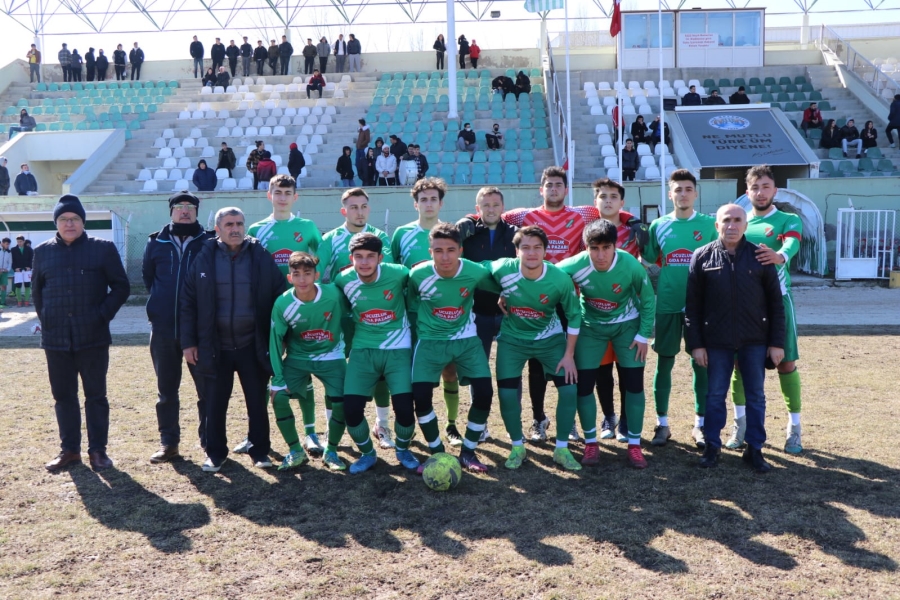 Başkan Sarı, “Genç sporcularımızın her zaman yanındayız”