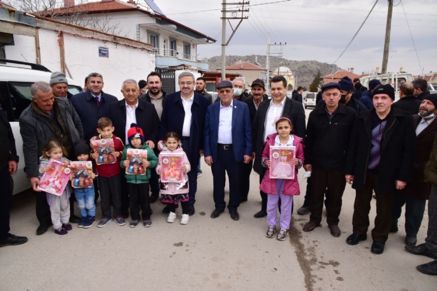 Başkan Zeybek'ten Kışlacık mahallesine ziyaret