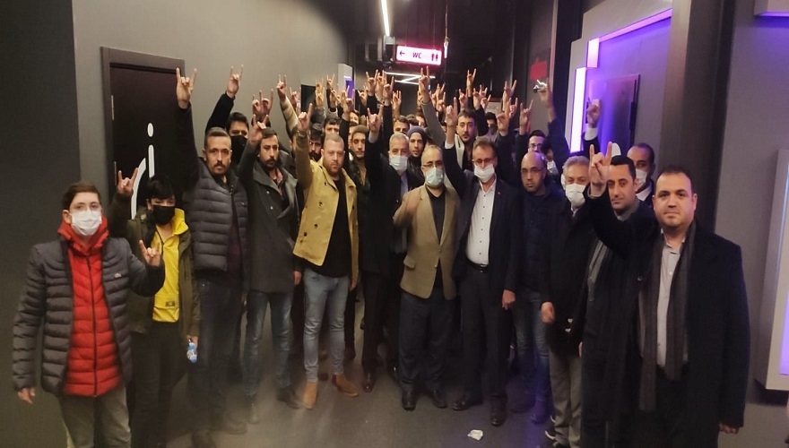 MHP'liler, ‘Kesişme iyi ki varsın Eren’i izledi