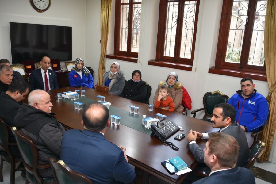 Afyonlu 5 Şehidimizin adı Afrikadaki su kuyularında yaşatılacak