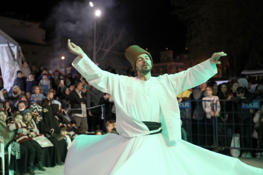 Ramazan Afyonkarahisar'da bir başka güzel
