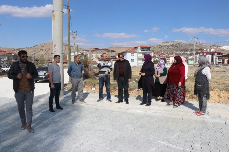 Başkan Sarı Parke çalışmalarını inceledi