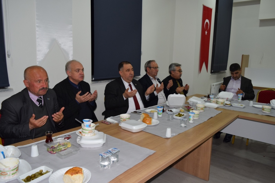 İyiler iftarda bir araya geldi