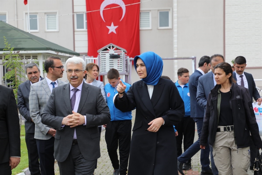 Vali Yiğitbaşı bazı  ziyaret ve incelemelerde bulundu