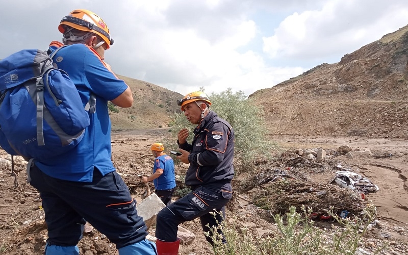 AFAD Afyon ekibi de destek verdi