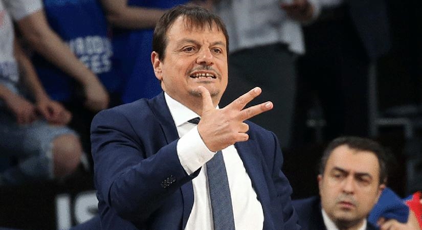 Anadolu Efes’in Teknik Direktöründen Büyük Başarı