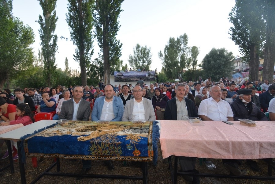 Başkan Mustafa Çöl Selçik Köyündeki Etkinliğe Katıldı