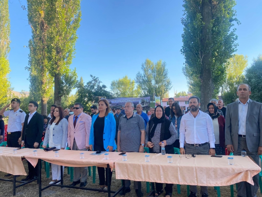 AKP'liler kendi Lale Devirleri'ni yaşıyor