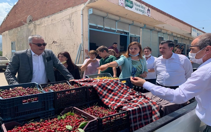 Milletvekili Köksal, çiftçinin Ankara'daki sesi oldu