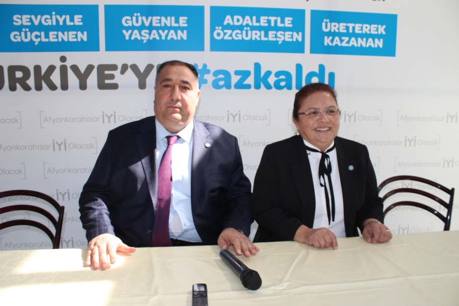 İYİ Parti'li kadınlar Afyonkarahisar'da atağa kalktı