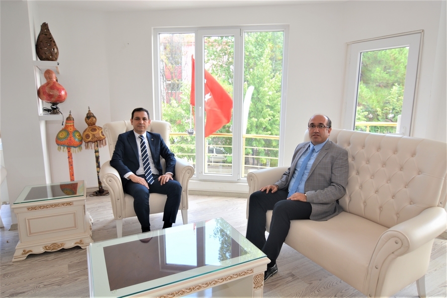 Başkan dr. Mustafa Çöl’den yeni atanan ilçe kaymakamına ziyaret