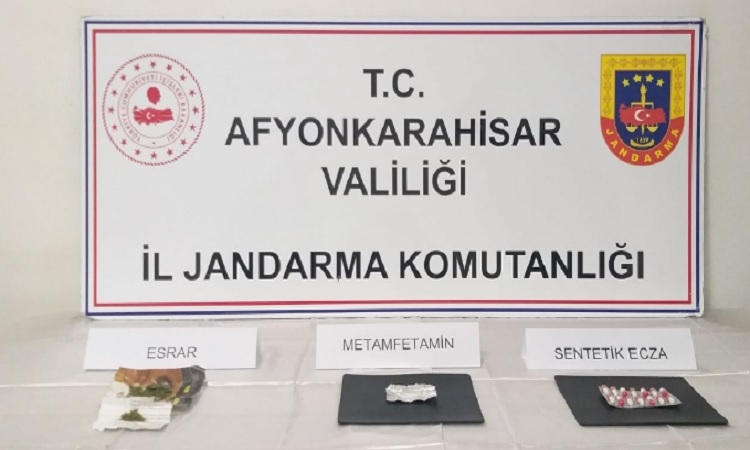 Jandarma Işıklarda kaçarken yakaladı