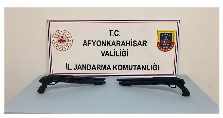 Alkollü mekanda yaşı küçük şahıs yakalandı