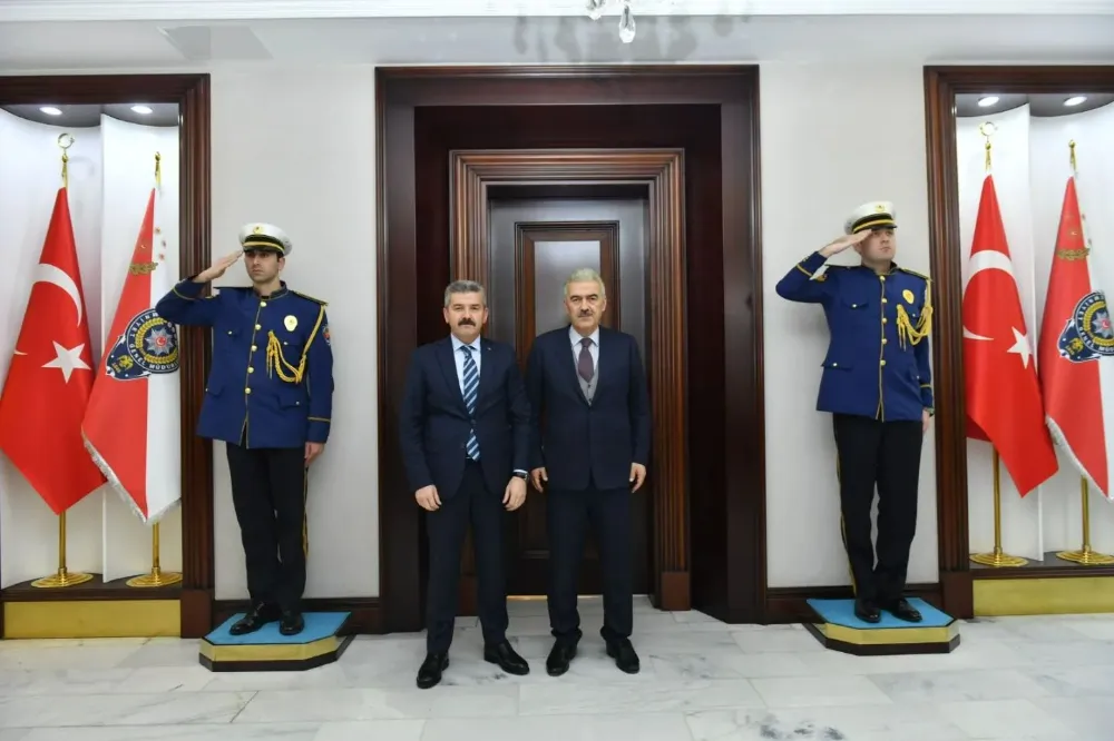 Uşak Valisi Ergün, Emniyet Genel Müdürü'nü Ziyaret Etti