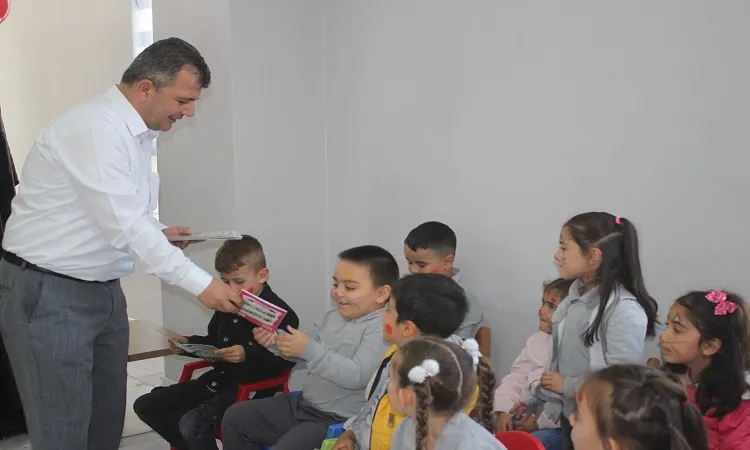 Emirdağ'da Dünya Çocuk Kitapları Haftası Kutlandı