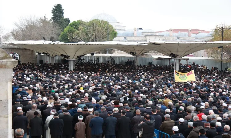 Saadet Partili Bitmez son yolculuğuna uğurlandı