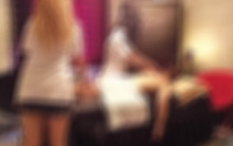 Afyon'da fuhuşa karışan masaj salonlarına operasyon