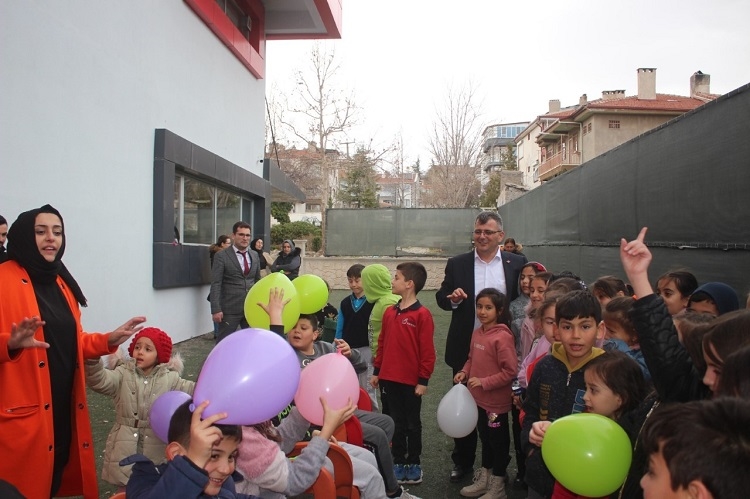 Bsşkan Koyuncu'dan gençlik merkezine ziyaret