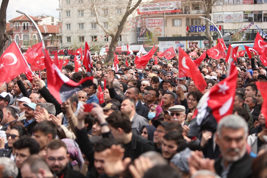 Afyonkarahisar tarihinin en kalabalık mitingine şahit oldu