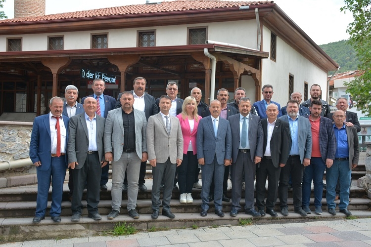 Vekil Taytak İlçe Başkanları ile bir araya geldi