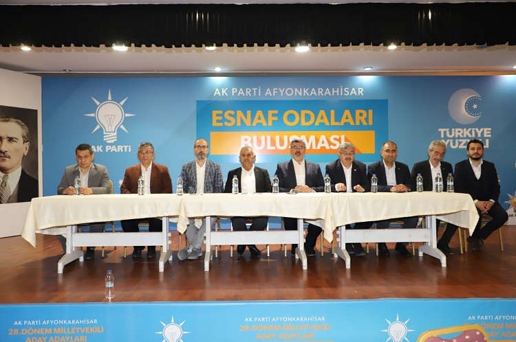 Ak Parti Teşkilatları Esnafların Oda Başkanları İle Buluştu