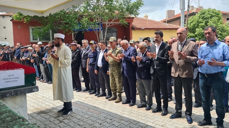 Kıbrıs Gazisi Yılmaz son yolculuğuna uğurlandı