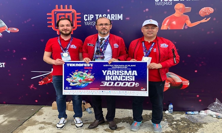 AFSÜ’den TEKNOFEST 2023’te İki Finalist Takım ve TÜRKİYE İKİNCİLİĞİ