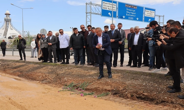 Olgun AKP iktidarı yerli ve milli değil yalancıdır 