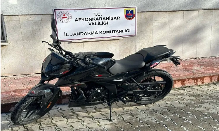 Jandarma Çalıntı motosiklet ele geçirdi