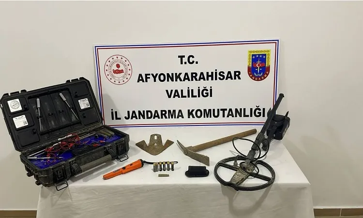 Jandarma kaçak kazıya izin vermedi