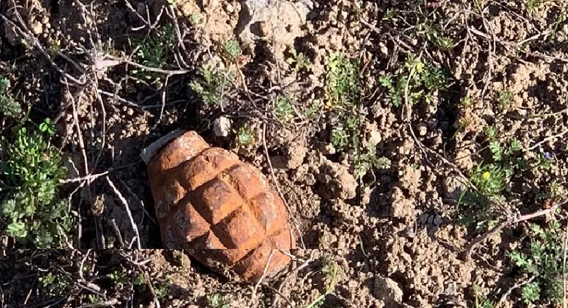 Patlamamış el bombası bulundu