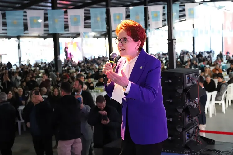 Akşener Afyonda iftar açtı vatandaşlara seslendi