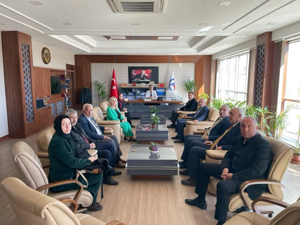20 yıldır yapılmayanlar bu gün Afyon'a vaat olarak sunuluyor