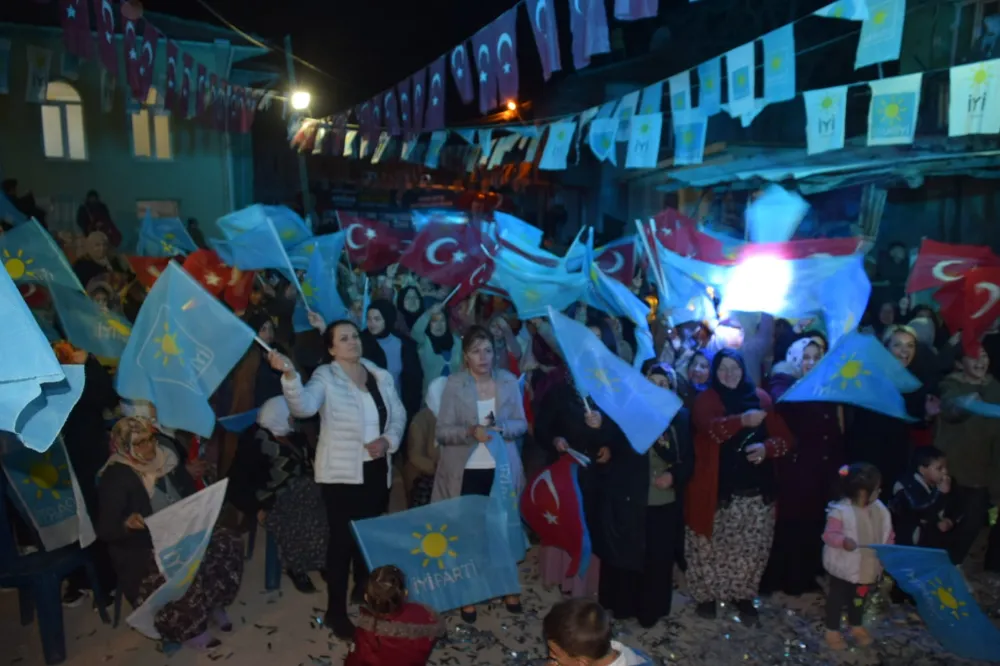 İYİ Parti’den Yaylabağı’nda Miting Gibi Açılış