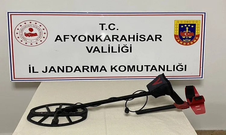 Jandarma ekipleri Kaçak kazıda 6 kişiye suç üstü yaptı