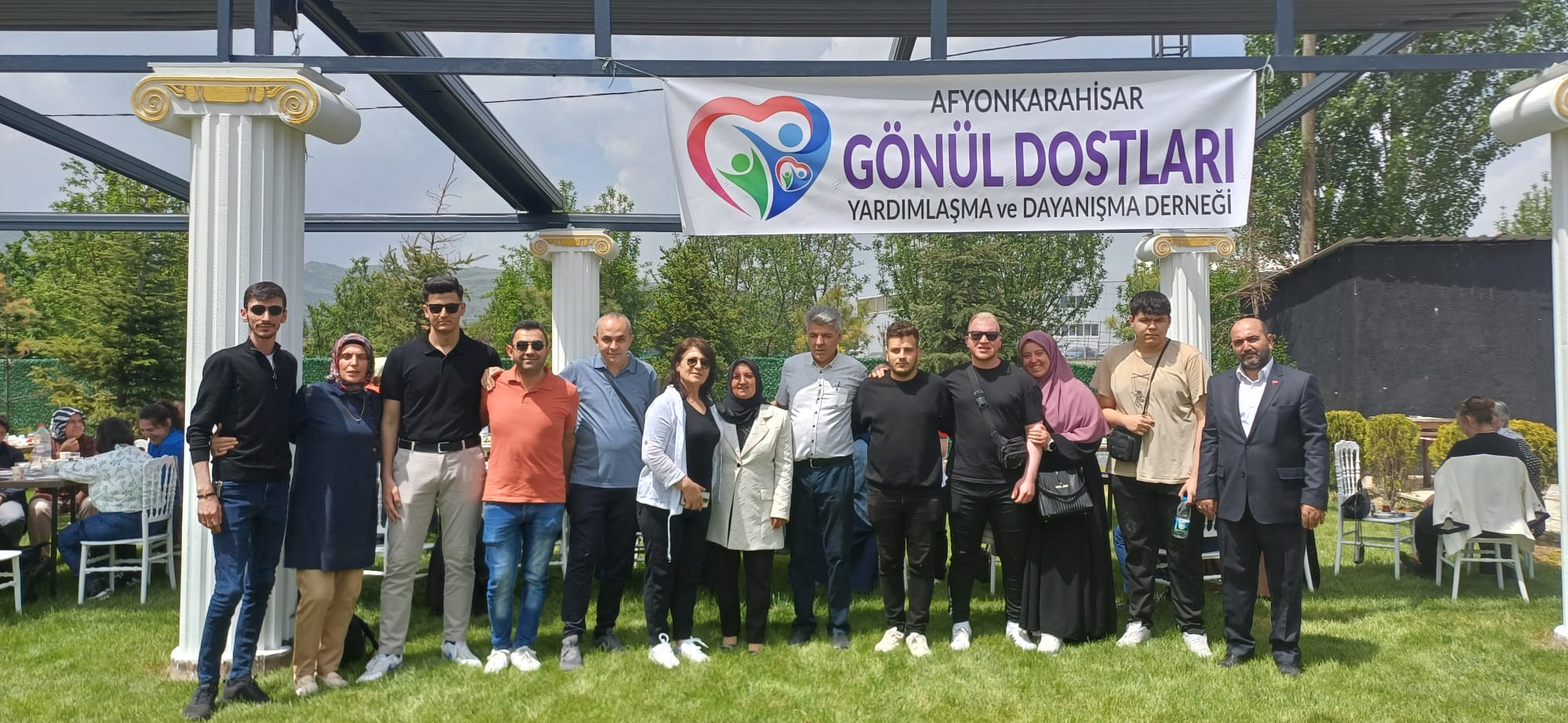 Gönül Dostları engellileri kahvaltıda buluşturdu