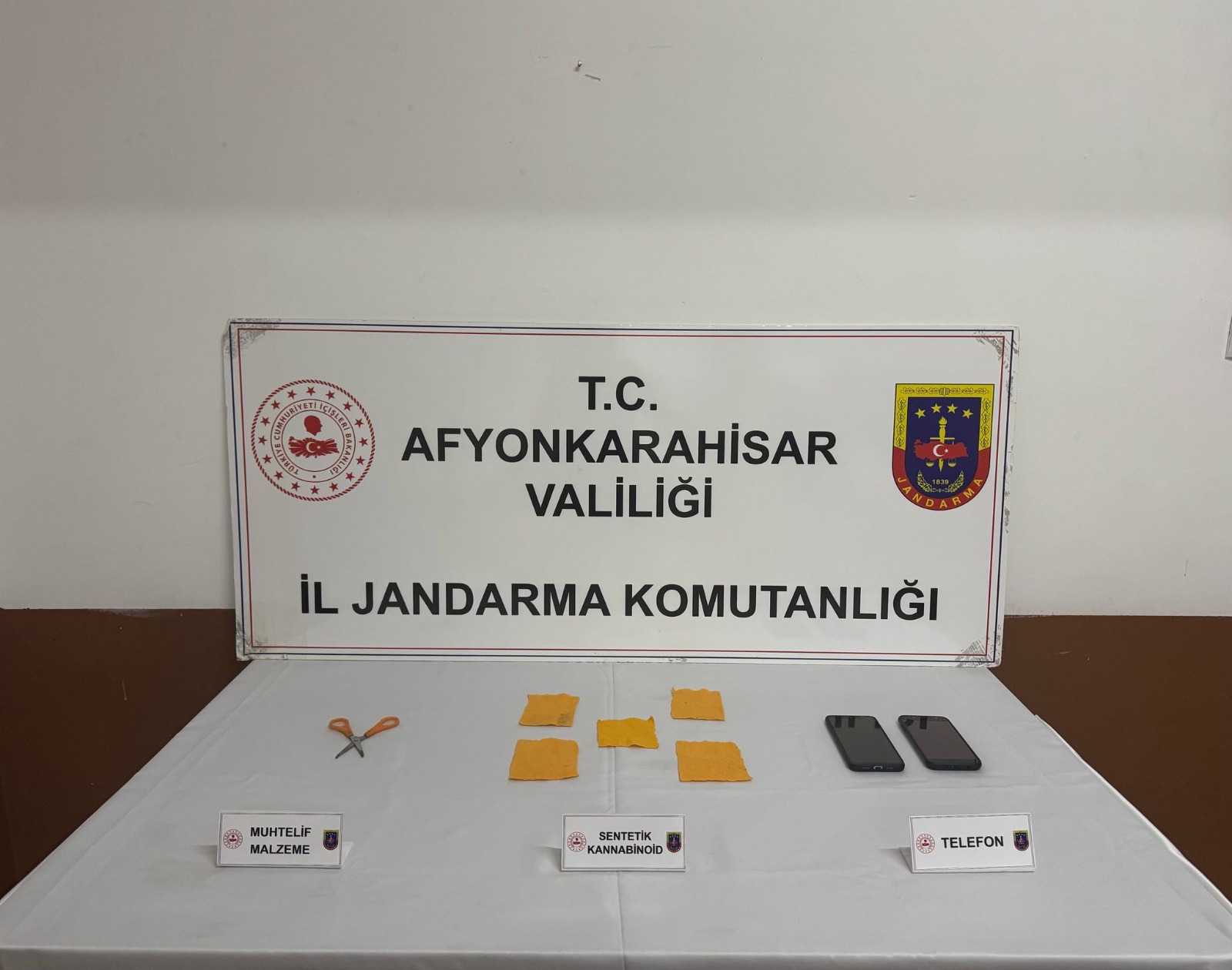 Jandarma Ekipleri Sandıklıda ele geçirdi