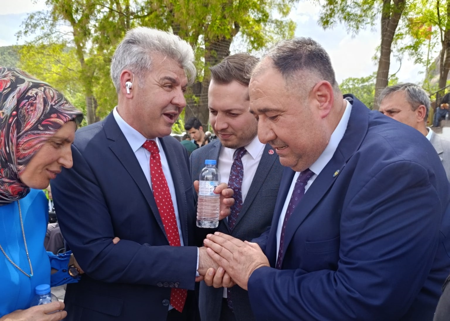 Mesut Yurt teşekkür etti